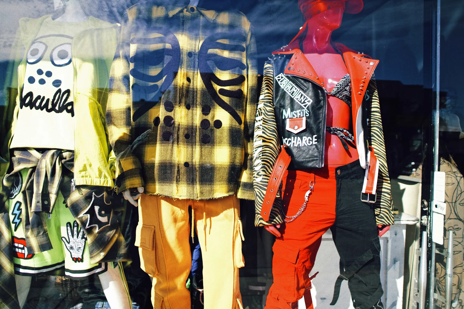 Fashion Fehler vermeiden: Was Outfits sofort weniger hochwertig wirken lässt