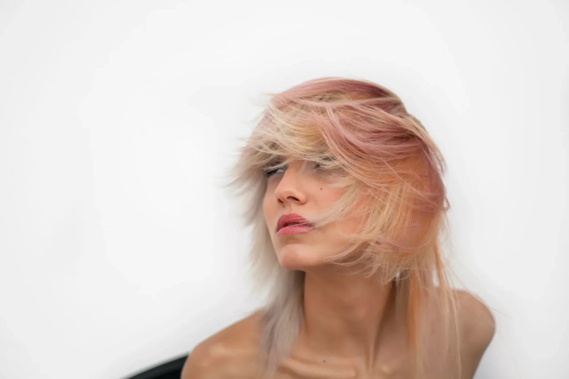 Effektive Blond Pflege für strahlendes Haar